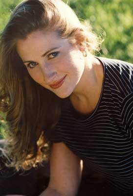 Christine Kapusky &mdash;Actress